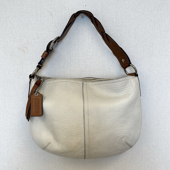 Coach Handbags - Coach • VTG • White/Tan Soho Hobo Shoulder Bag